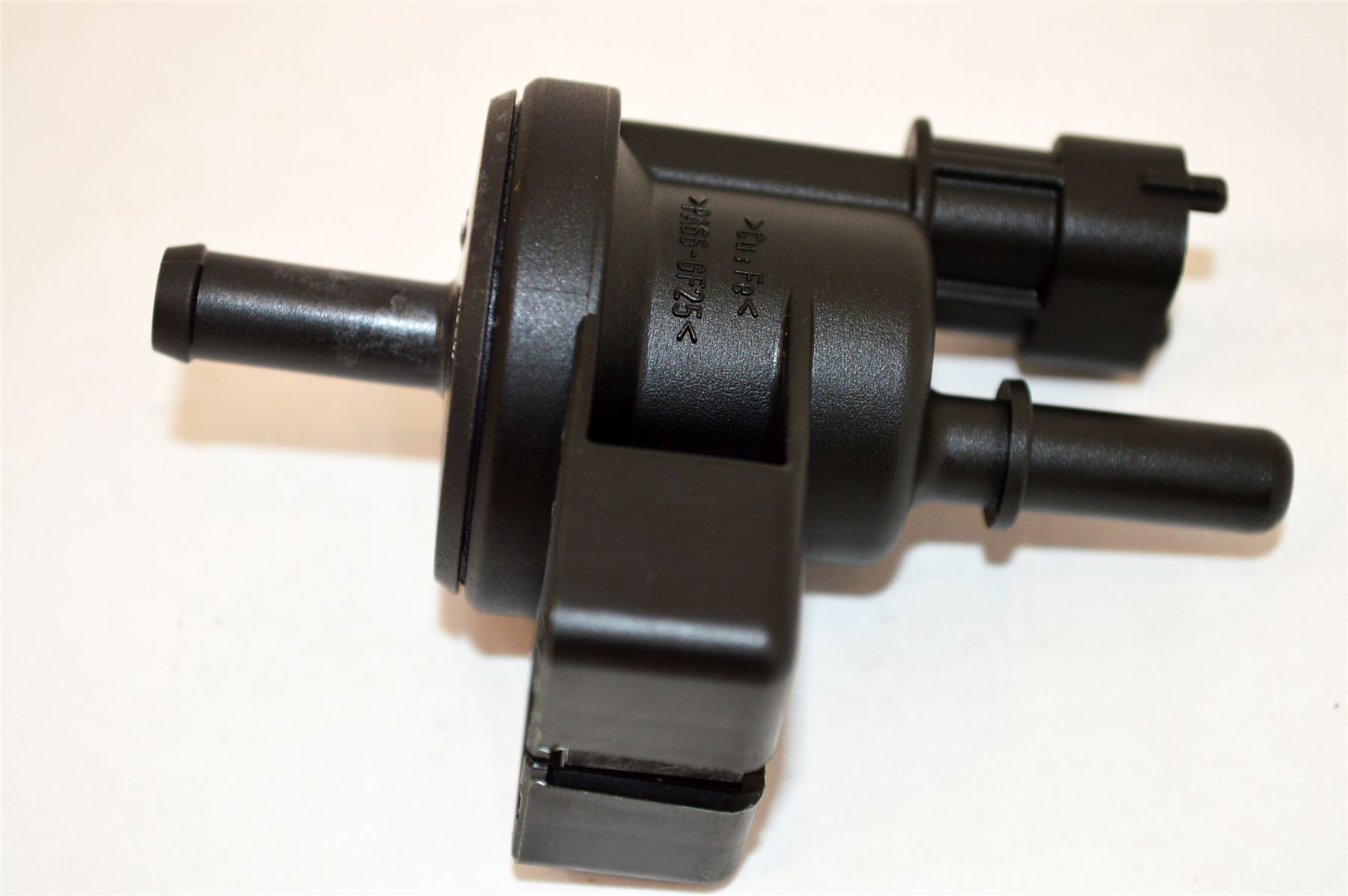 55566514 GENUINE FUEL EVAPORATION CONTROL / BREATHER VALVE OEM