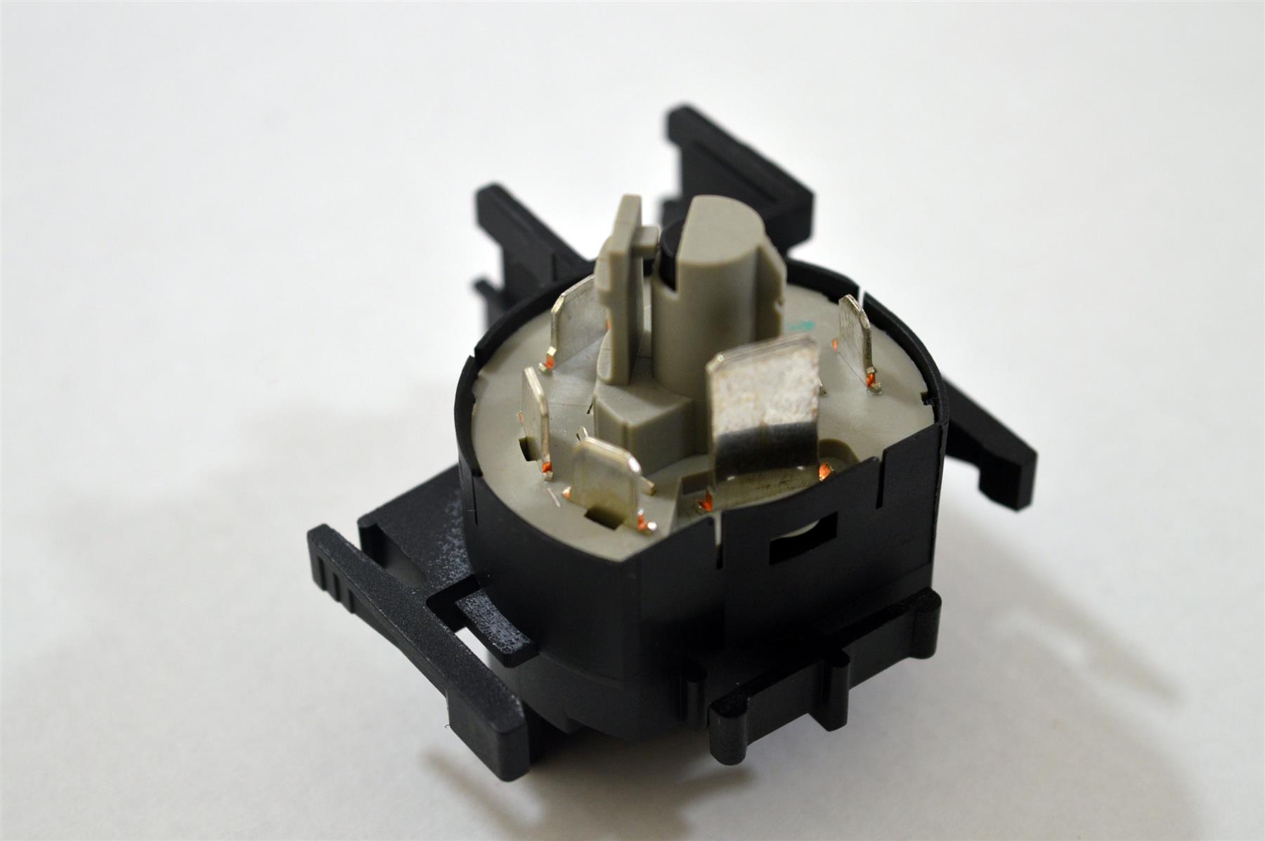 Ignition Switch LSC 90589314 NEW from LSC 