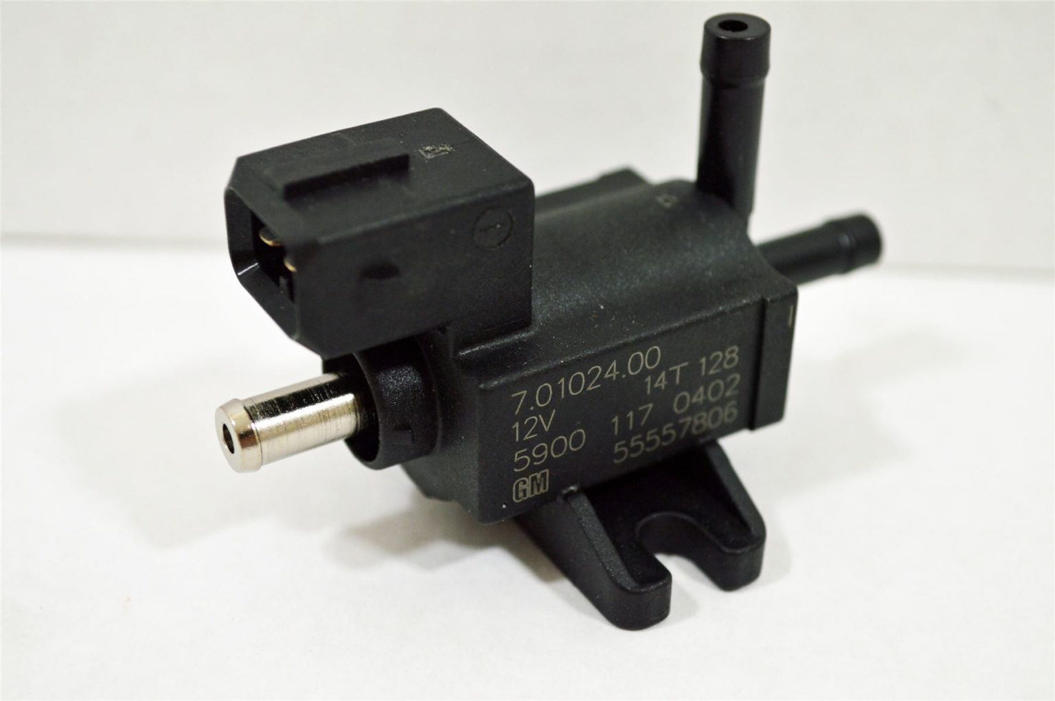 55587751 - Genuine GM Valve,Turbo Wastegate Regulator Solenoid