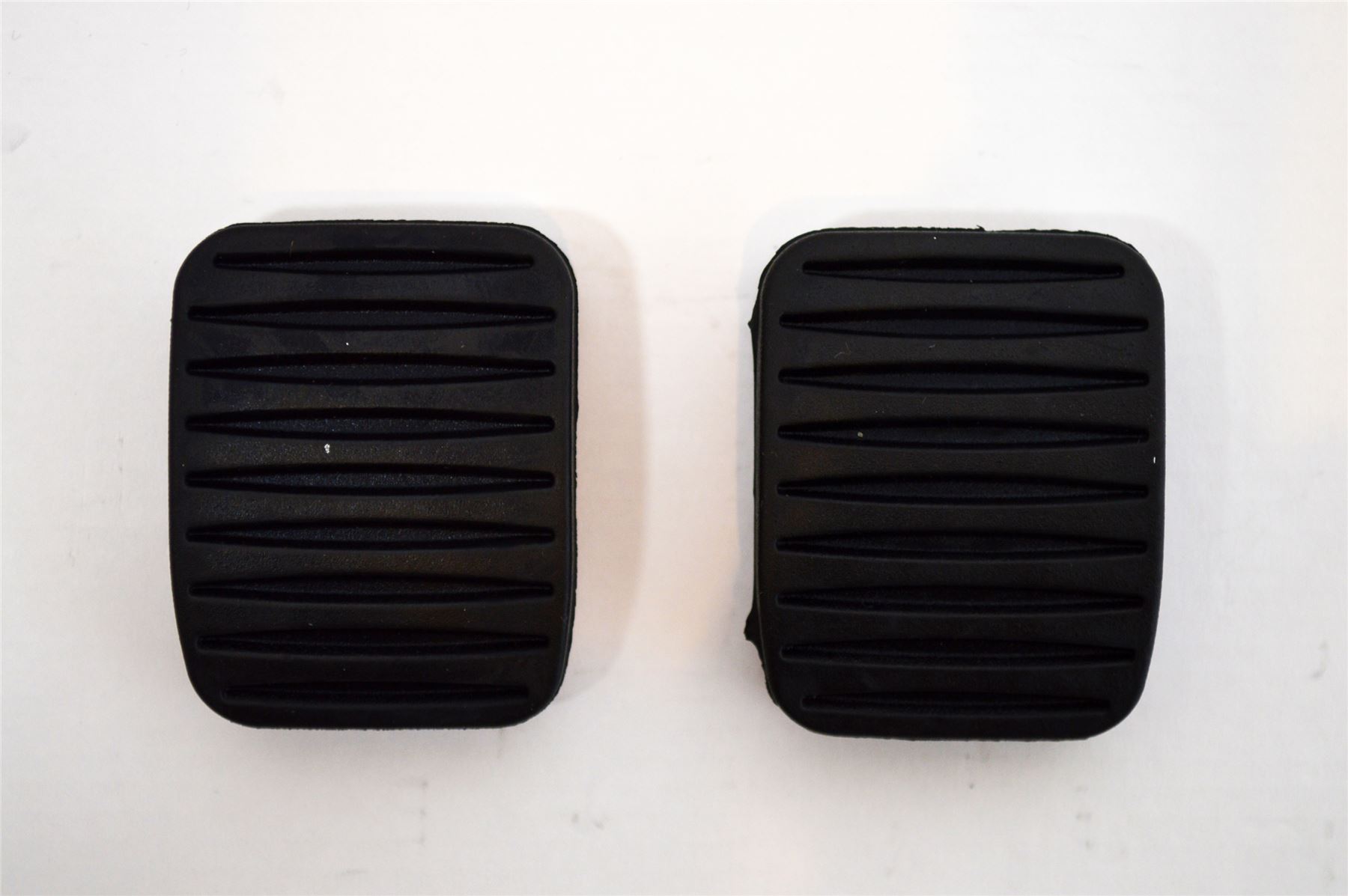 LSC 93188880 GENUINE Pair Of Brake / Clutch Rubber Pedal Covers
