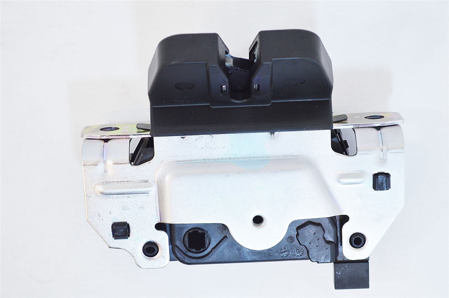 13126497 GENUINE TAILGATE / BOOT LOCK ASSEMBLY / LOCKING MECHANISM