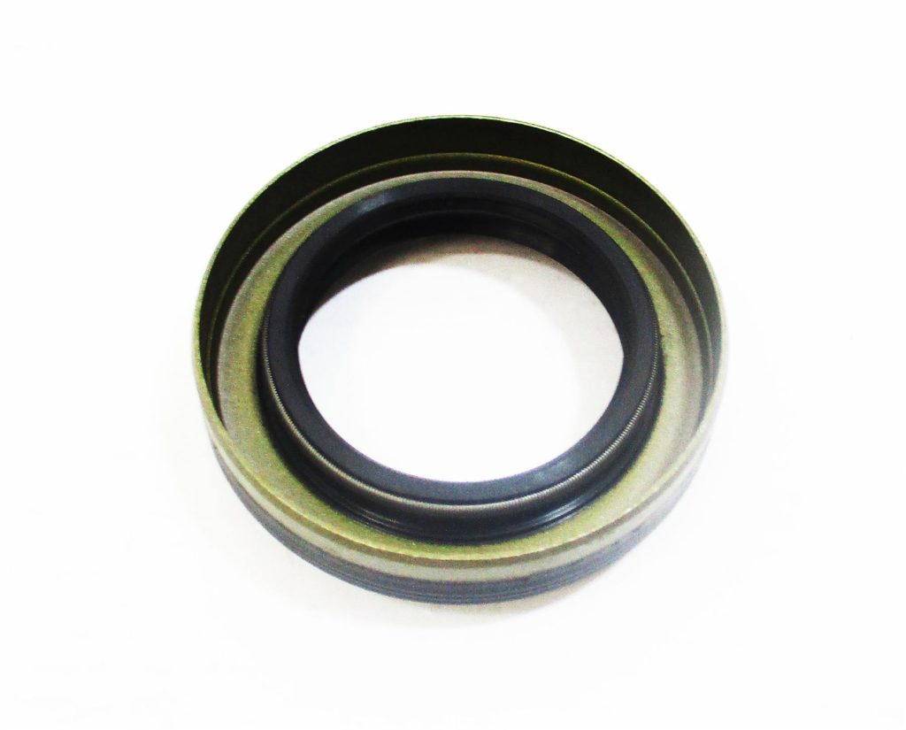 LSC 24583232 Front Drive Shaft Oil Seal NEW from LSC Leader