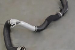 LSC 39071730 : Genuine Vauxhall Intercooler Air Outlet Pipe Hose - NEW