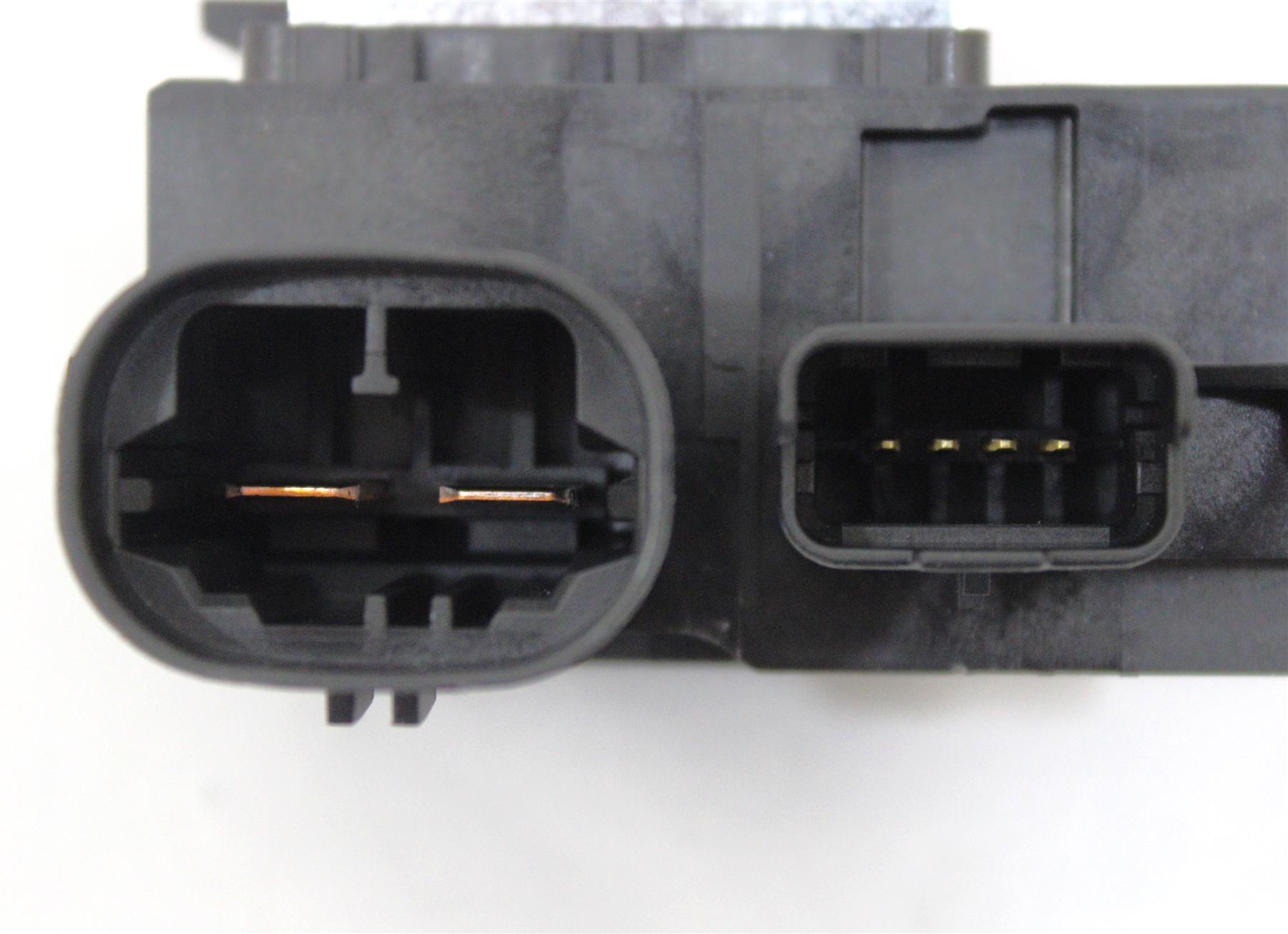 LSC 9673999980 : GENUINE Vauxhall Coolant Radiator Fan Resistor - NEW - Image 3