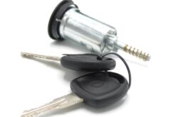 LSC 93172805 : Ignition Barrel Lock & 2 Keys - NEW