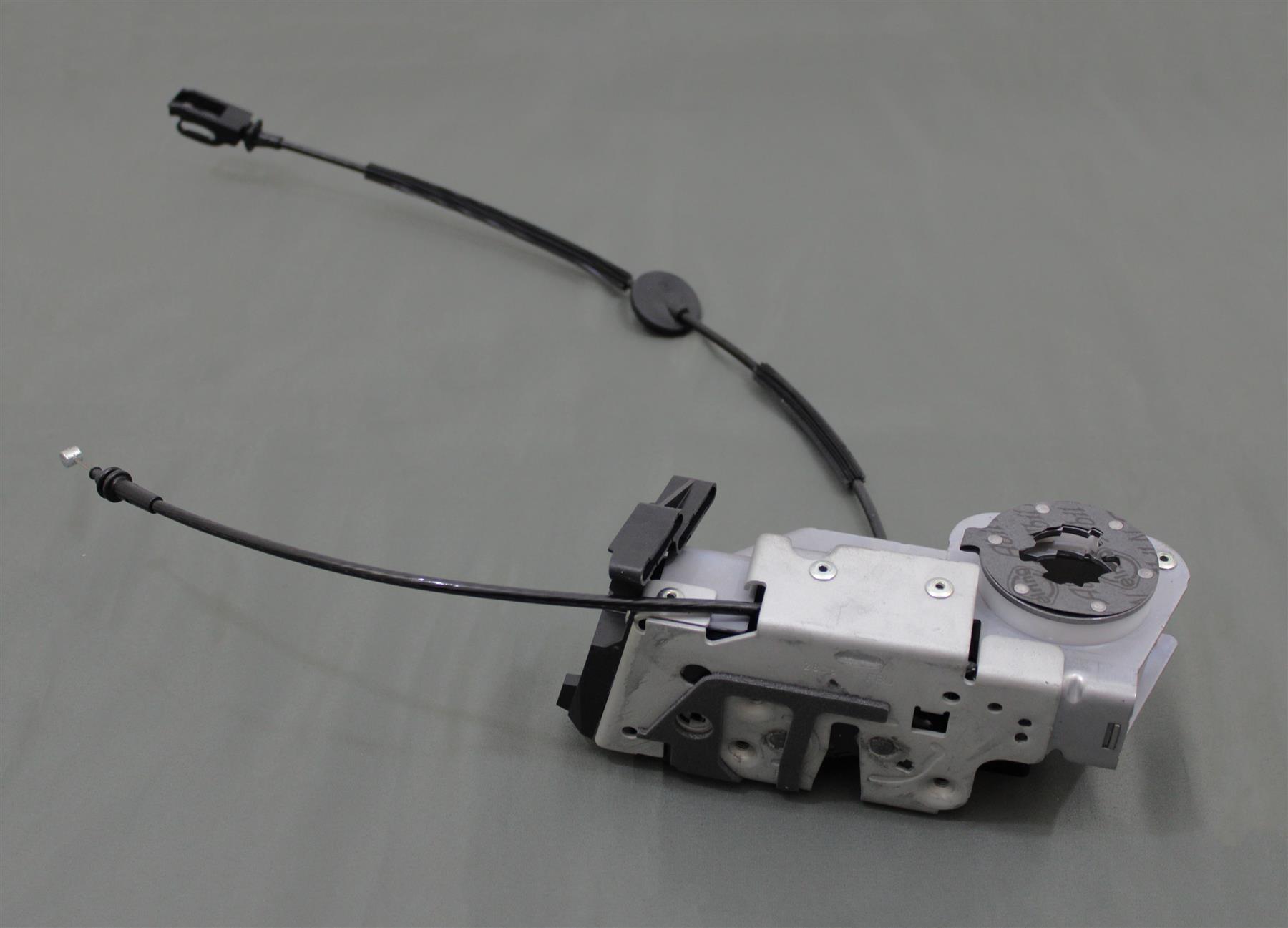 LSC 2425730 : GENUINE Ford Transit RHS Front Door Latch with Deadlock - NEW