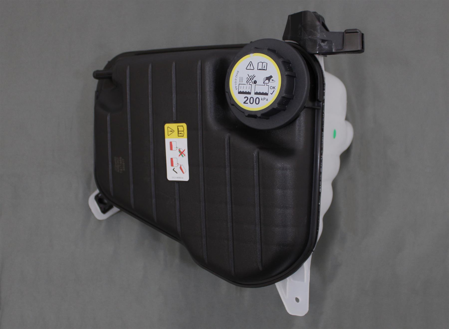 LSC C2Z29118 : Expansion Coolant Header Tank with Level Sensor and Cap - NEW - Image 2
