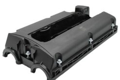 LSC 55556284 : Cylinder Head Rocker Cover with Gasket - NEW
