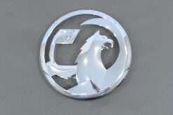 LSC 13491207 : Genuine Vauxhall Griffin Front Radiator Grille Emblem / Badge - NEW