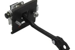 LSC 9670813380 : Front Door Stay Check Link Hinge Stopper - NEW
