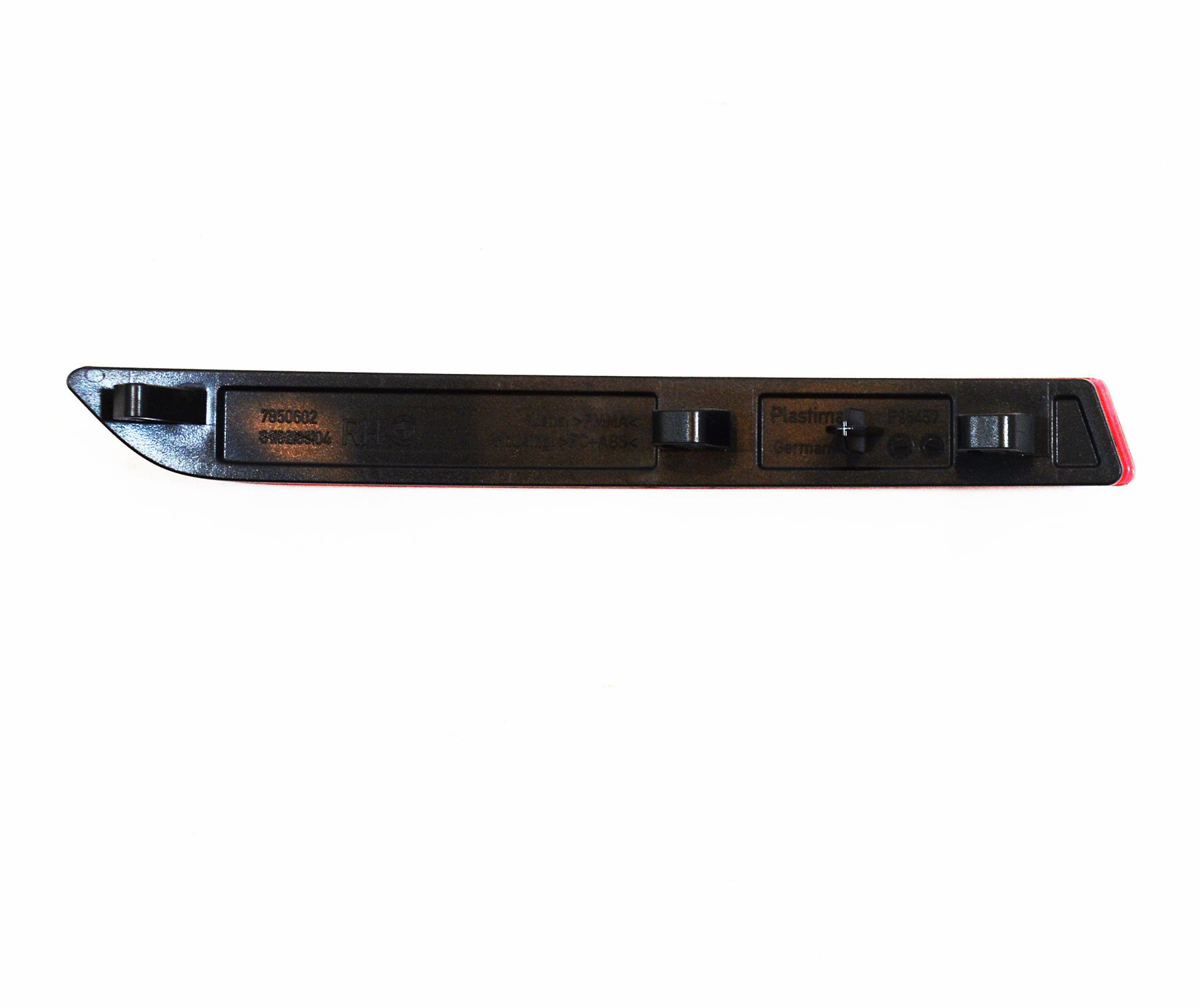 LSC 63147850602 : M Sport RHS Rear Bumper Reflector - NEW - Image 4