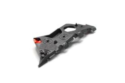 LSC 13179960 : GENUINE Front LHS Bumper to Wing Bracket / Guide - NEW