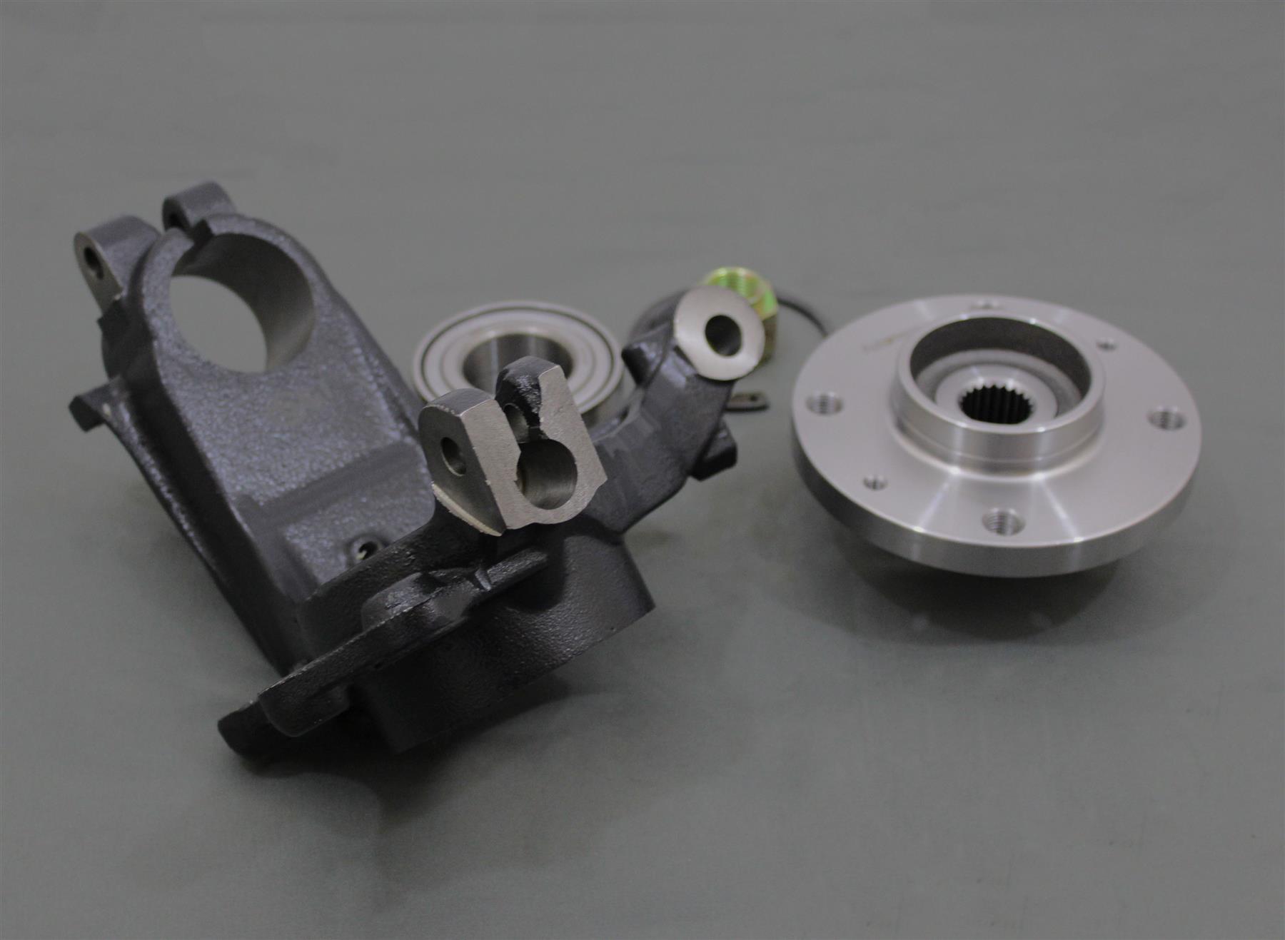 LSC 364791 335086 330776 : Front RHS Wheel Hub and Knuckle Repair Kit - NEW