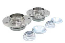 LSC 31226757024 : Pair of Front Wheel Hub Bearing Kits for BMW - NEW