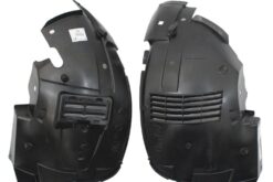 LSC 93462464 + 93462465 : PAIR OF GENUINE Vauxhall Renault Front Wheel Arch Liners Vivaro Trafic - NEW