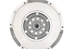 LSC 0B2105266AC : Dual Mass Flywheel with Shaft Seal and Ball Bearing - NEW - Image 2