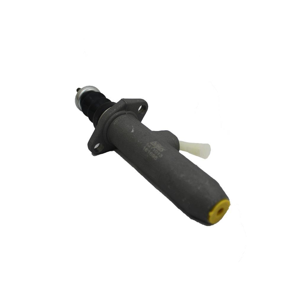 LSC 893721401D : Clutch Master Cylinder - NEW - Image 4