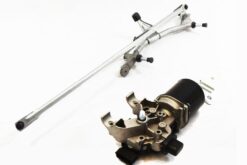 LSC 288100678R 288603753R : RHD Front Wiper Motor and Linkage - NEW