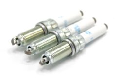 LSC 9833964280 : GENUINE OEM Set of 3 x Spark Plugs - NEW