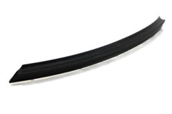 LSC 7H0837566A : Front RHS Door Wheel Arch Seal - NEW