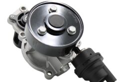 LSC 11518474928 : Engine Cooler Water Pump with Belt Pulley - NEW