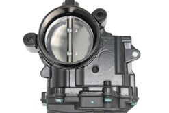 LSC 13548624190 : Throttle Body - NEW