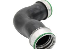 LSC 7H0145980D : Intercooler Turbo Intake Air Hose for VW Multivan Transporter T5 - NEW